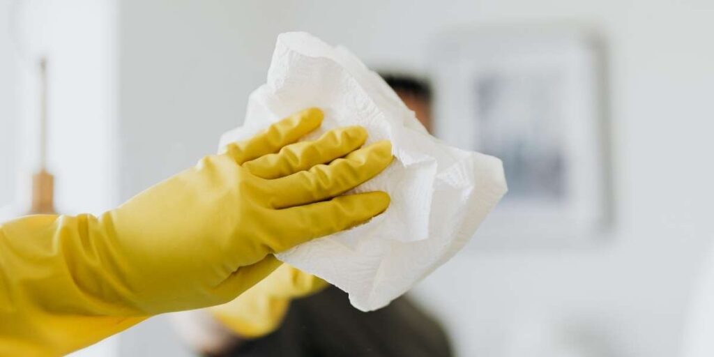 des Lingettes biodégradables jetables